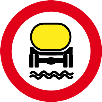 Accesul interzis vehiculelor care transportă substanţe de natură să polueze apele