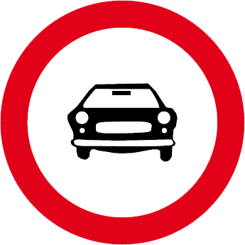 Accesul interzis autovehiculelor cu excepţia motocicletelor fără ataş